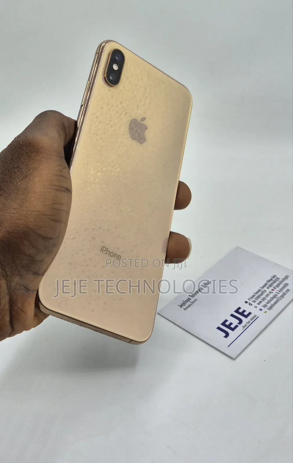 Apple iPhone XS Max 64 GB Gold