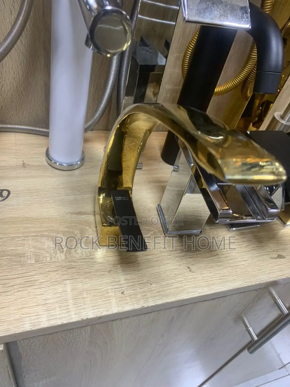 Quality Gold Basin Tap