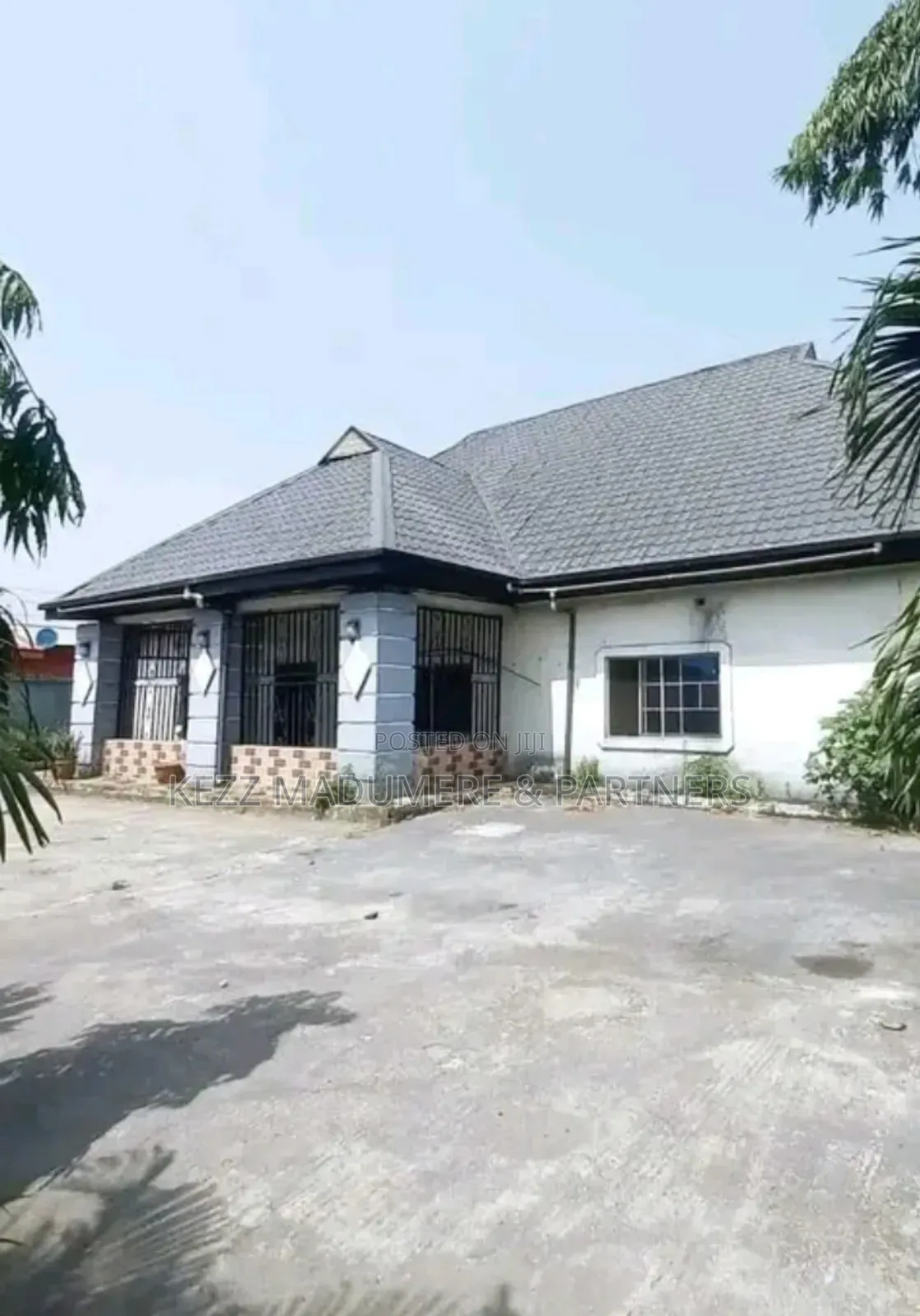 4bdrm Bungalow in Dr Peter Odili , for sale