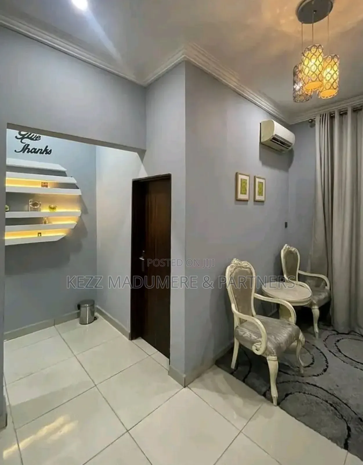 6bdrm Duplex in Off Stadium Road, for sale
