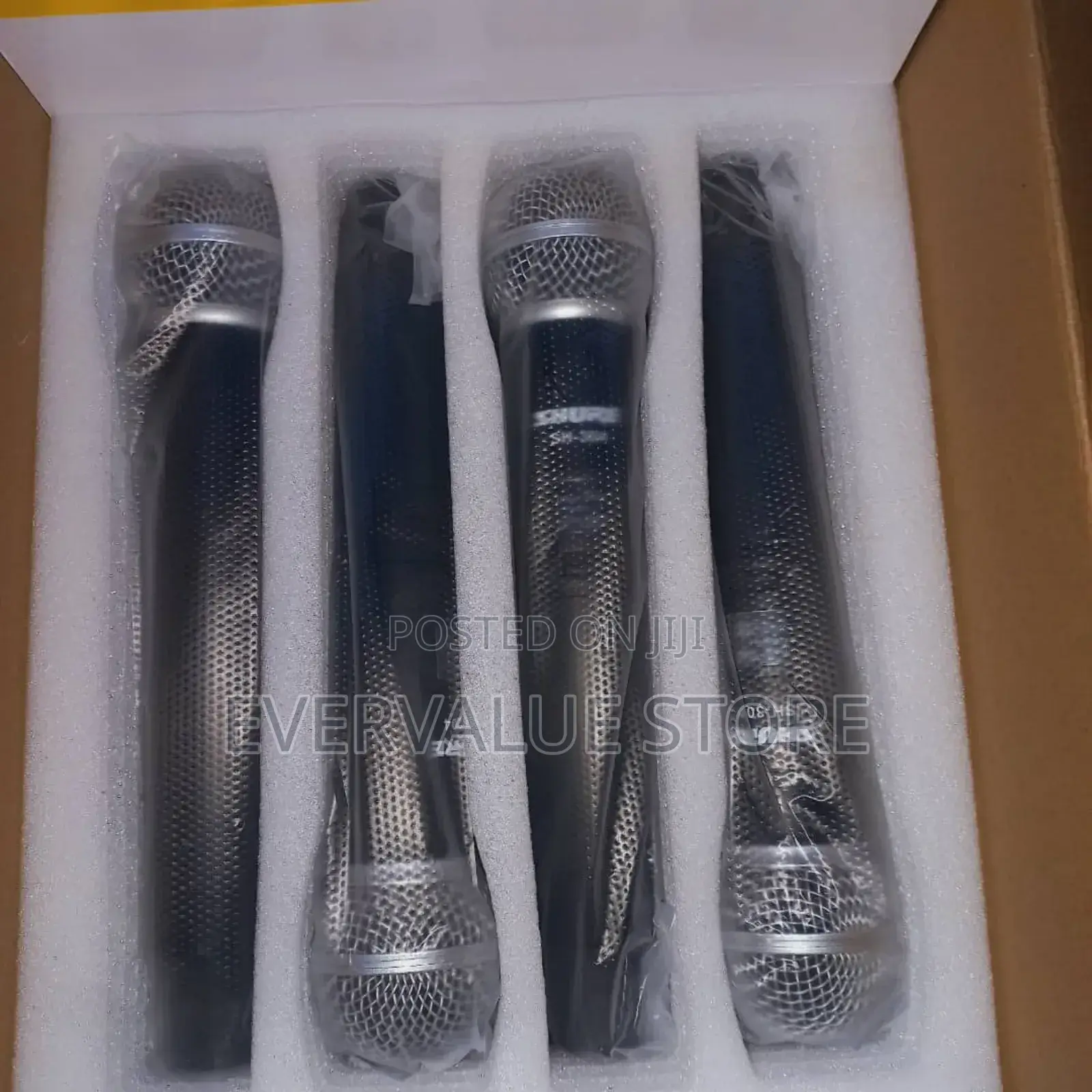 Shure SH-304 Professional Wireless Microphone 4 in 1