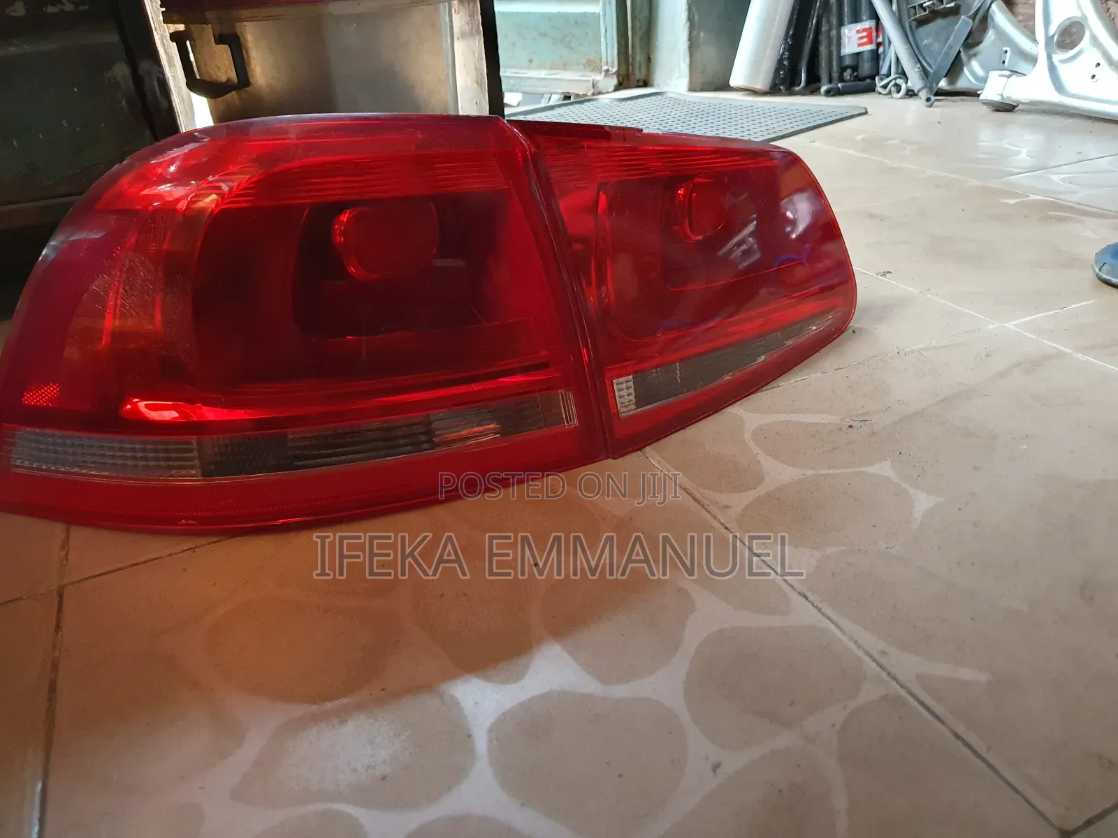 Back Lights Volkswagen Toureg 2013