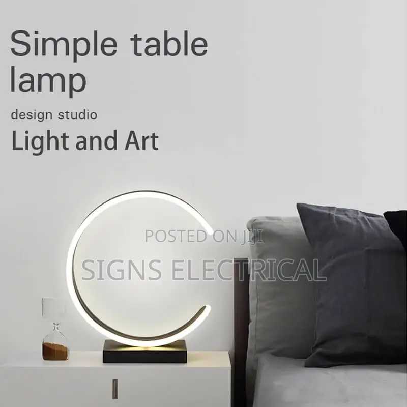 Simple Luxury Table Lamp