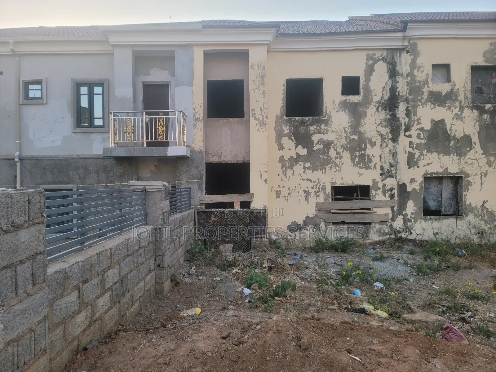 3bdrm Duplex in Naf Valley Estate for sale