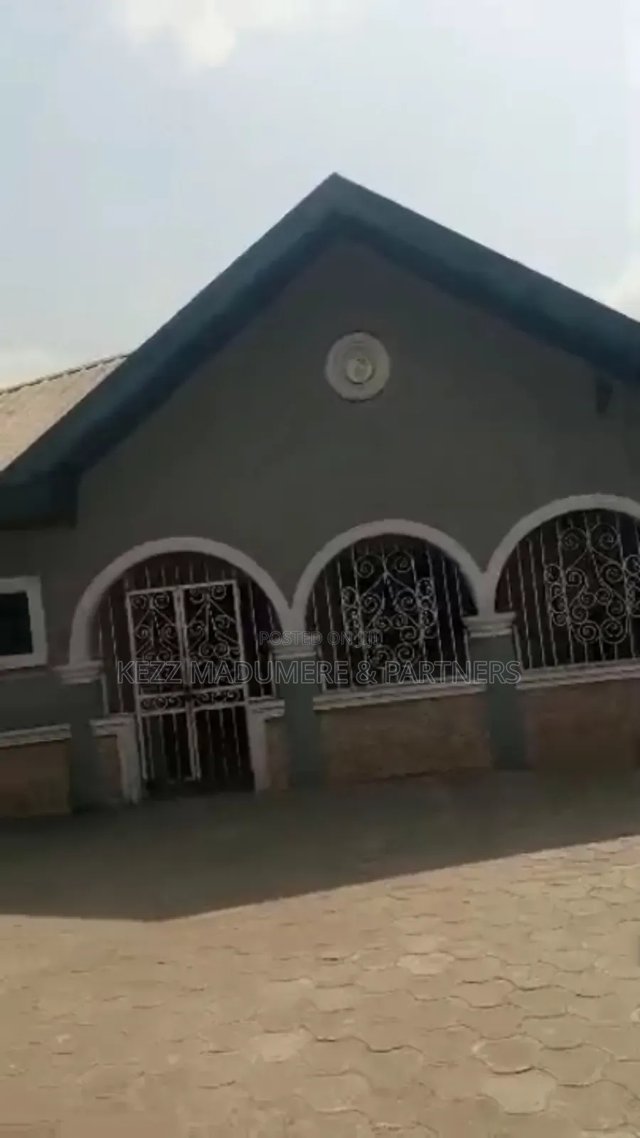 4bdrm Bungalow in Akwaka, Rumuodomaya, for sale