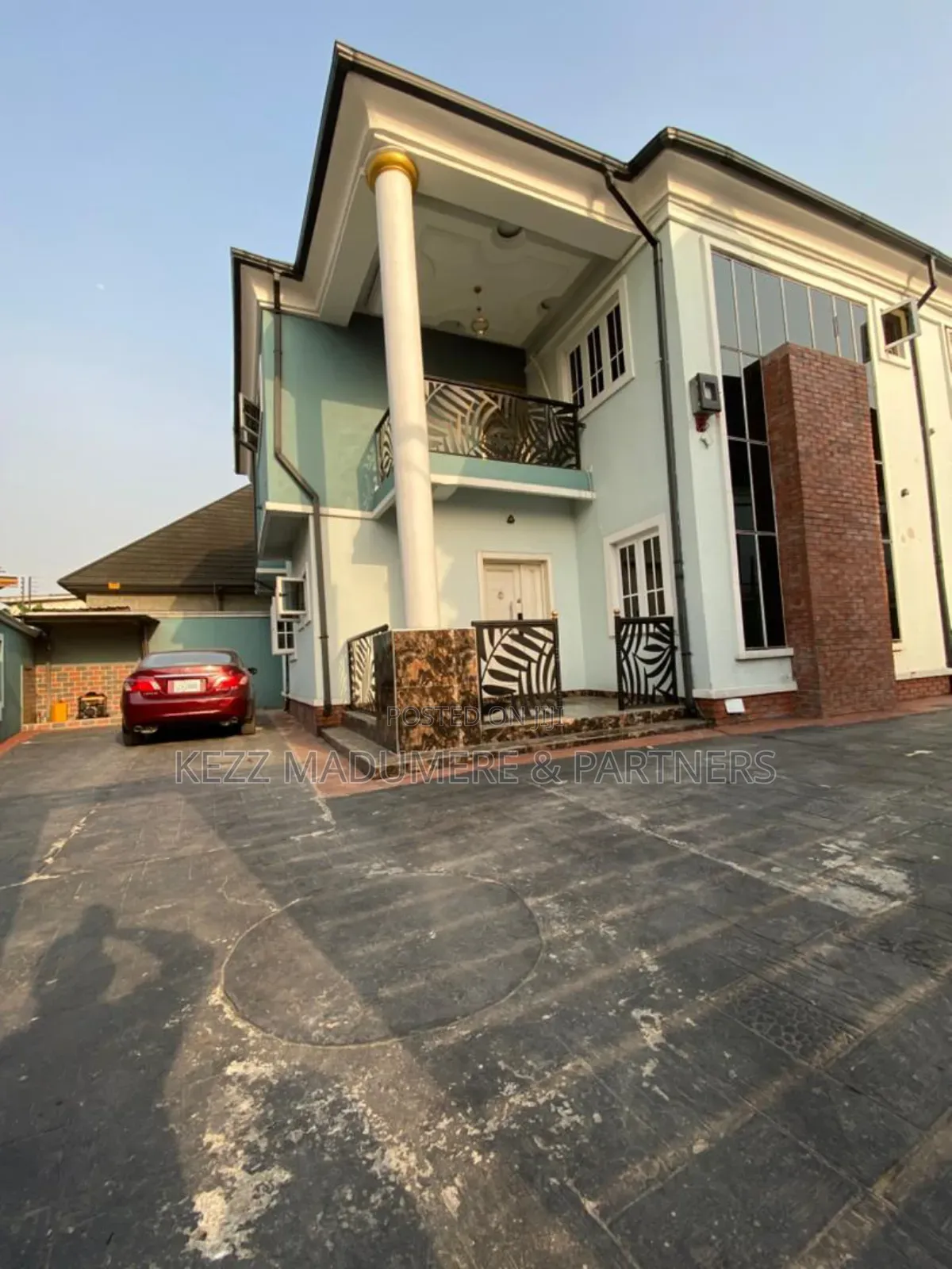 8bdrm Duplex in Shell Cooperative, Port-Harcourt for sale