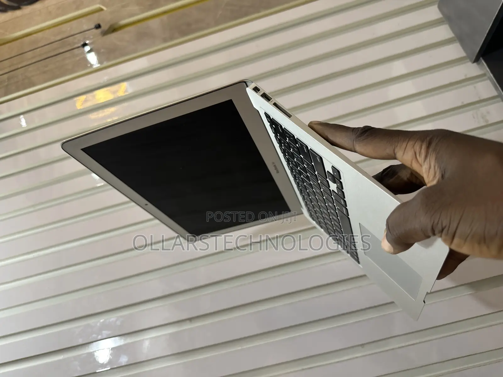 Laptop Apple MacBook Air 2017 8GB Intel Core I5 SSD 512GB
