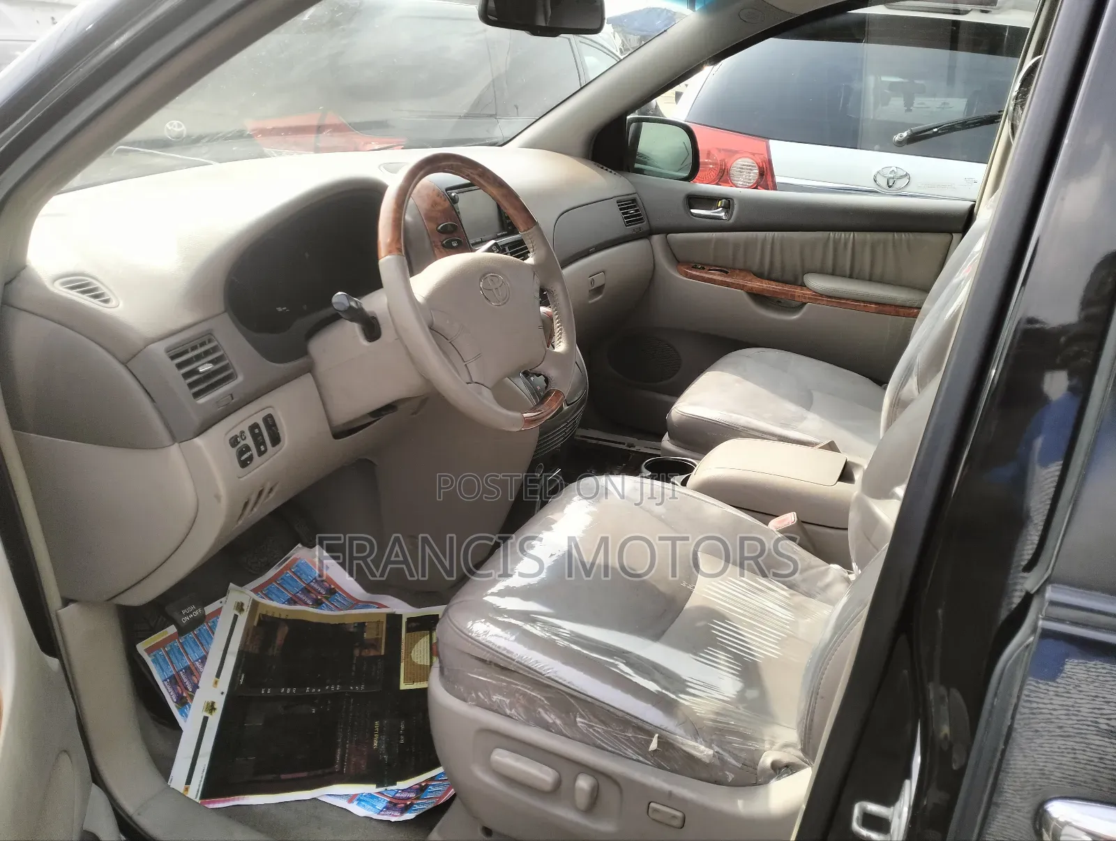 Toyota Sienna Limited 7 Passenger 2010 Black