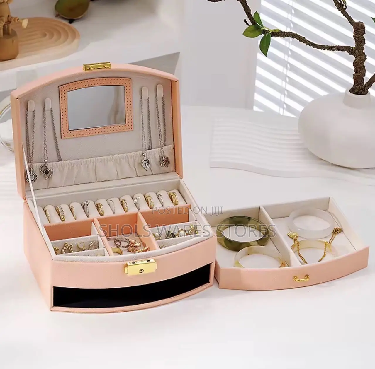 Luxury Gold Jewelry Box