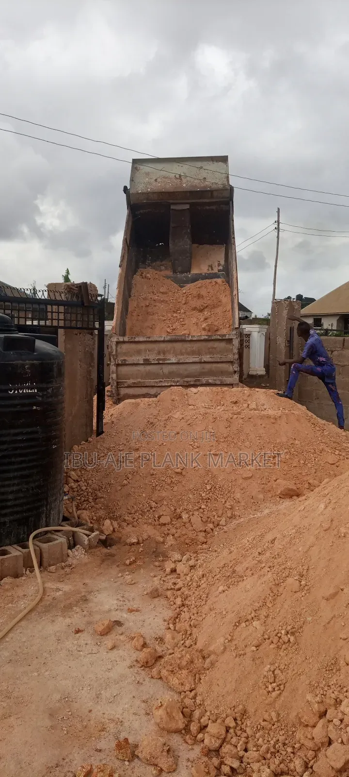 Filling Sand/Laterite
