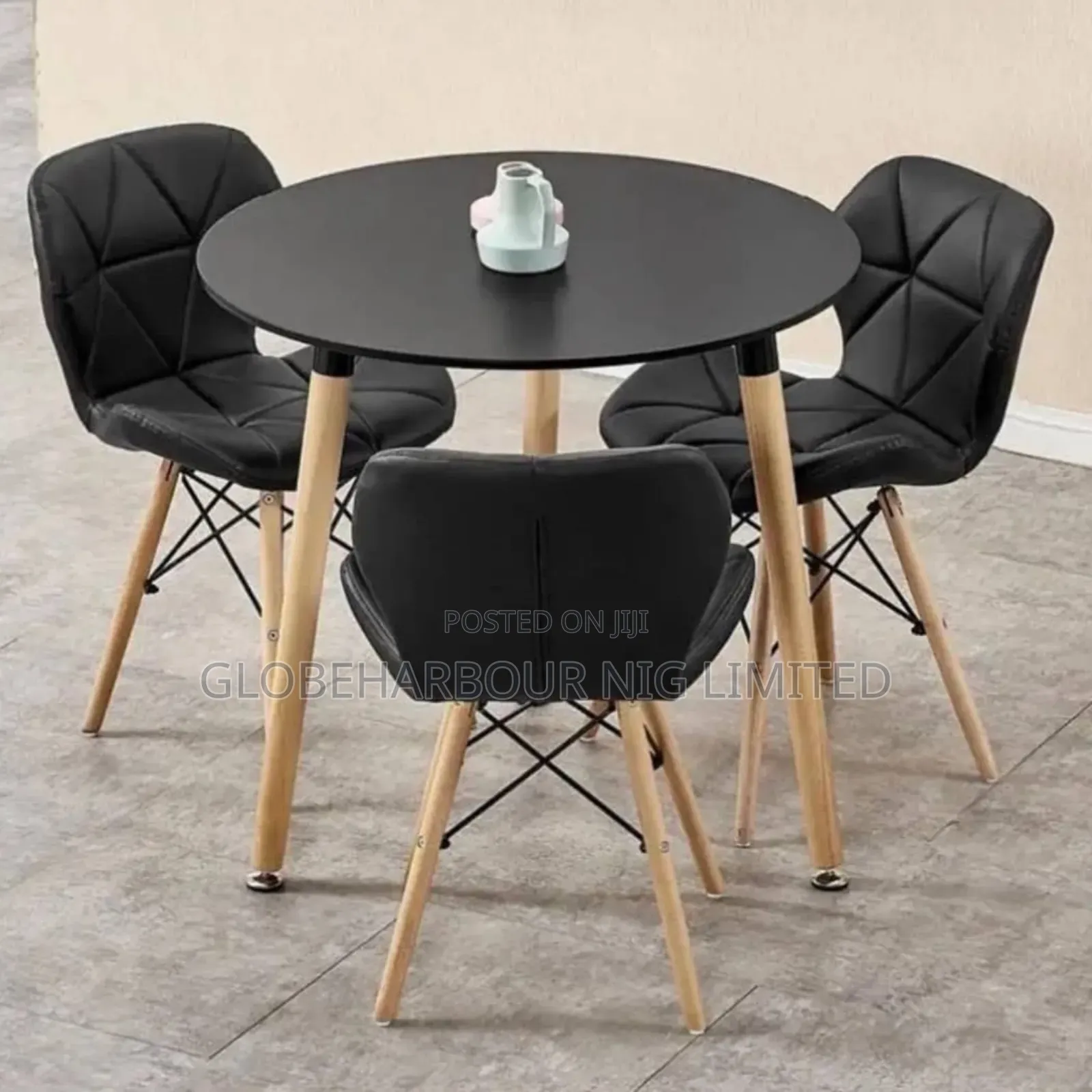 By 4 Seater Chairs