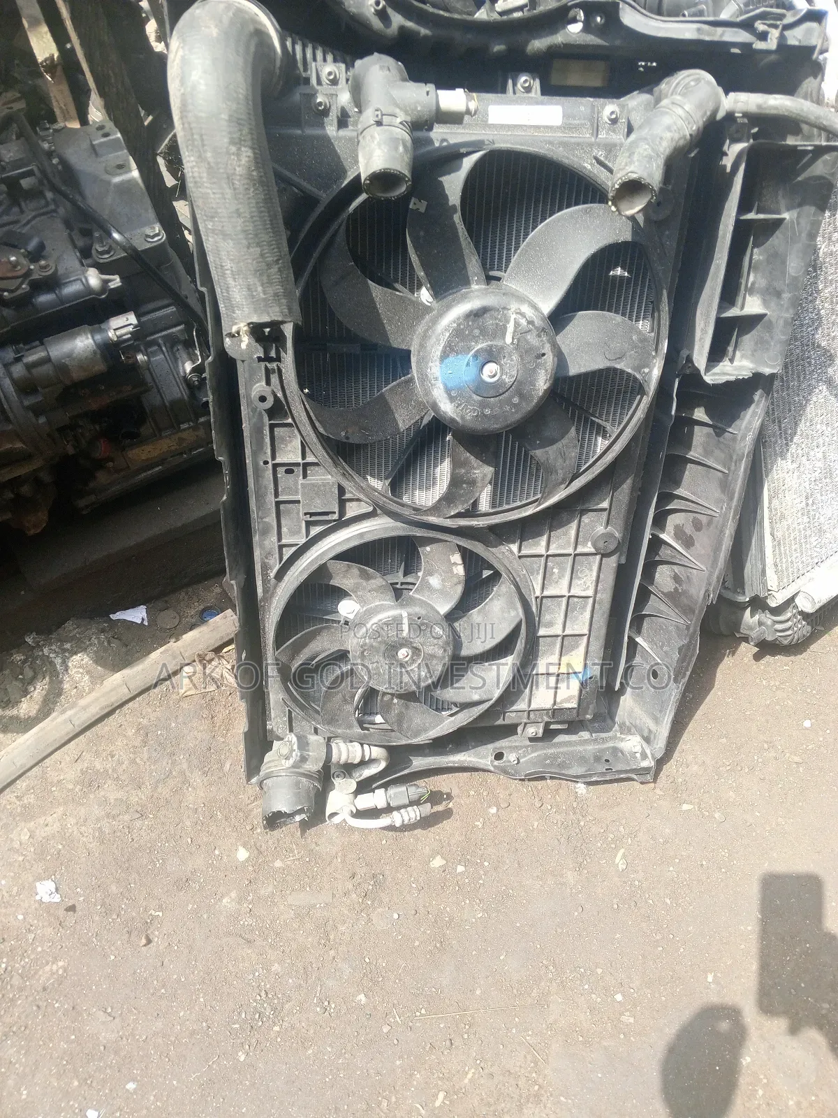Complete Radiator and Fan for Volkswagen Golf 6