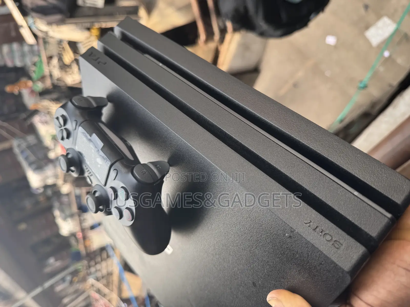 Neat London Used Playstation 4 Pro
