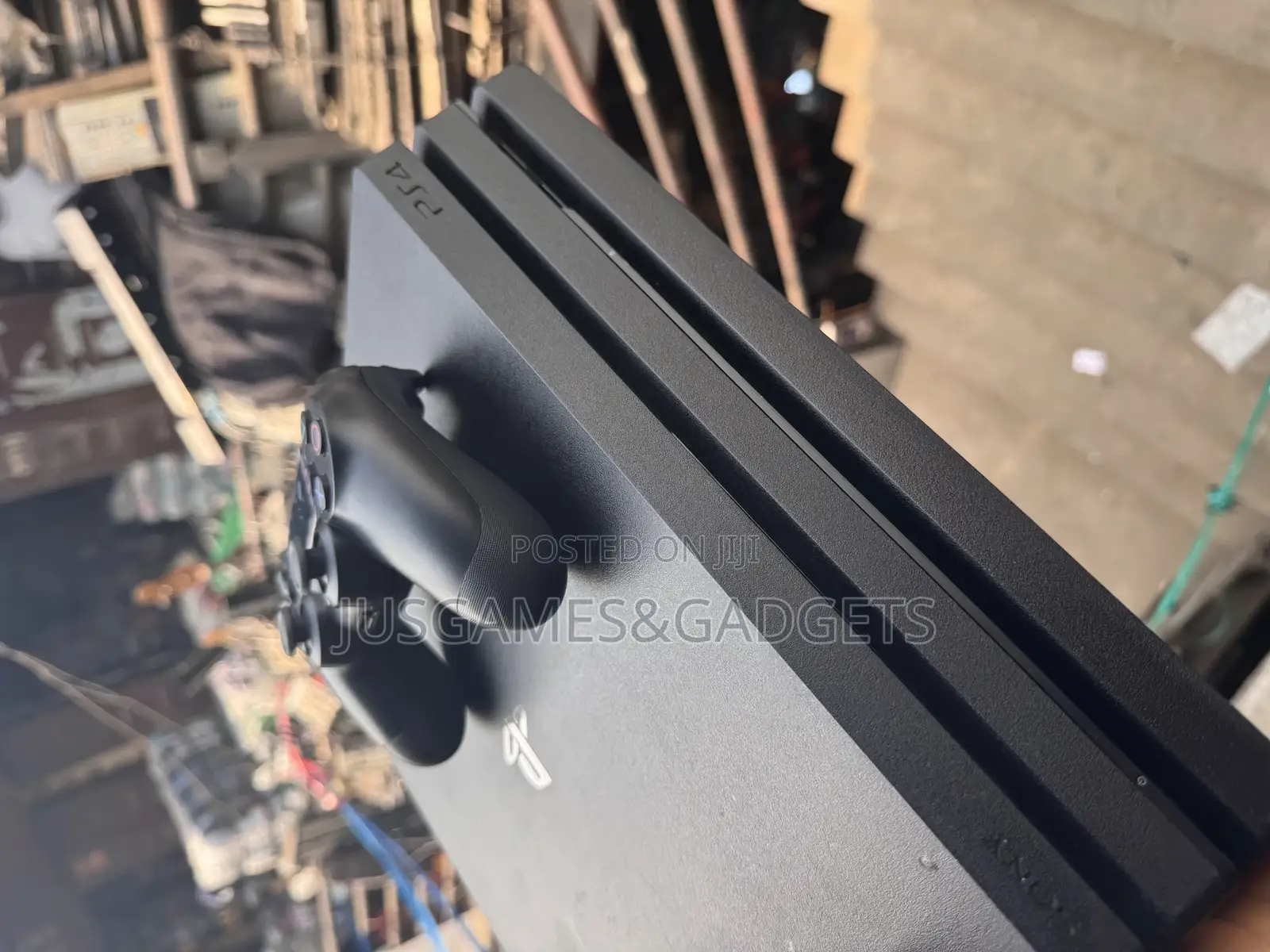 Neat London Used Playstation 4 Pro