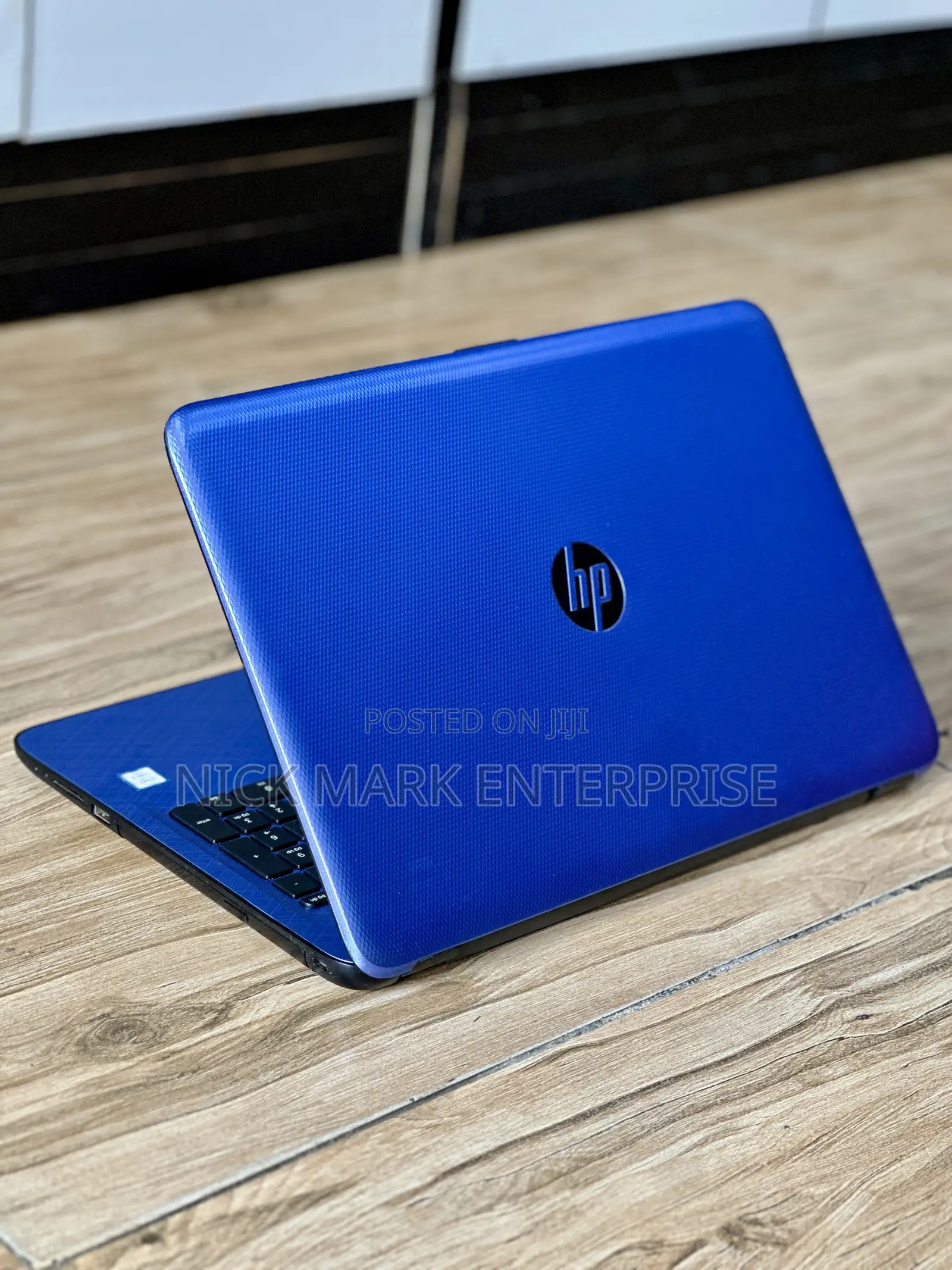 Laptop HP 15-dy1031wm 8GB Intel Core i3 HDD 500GB