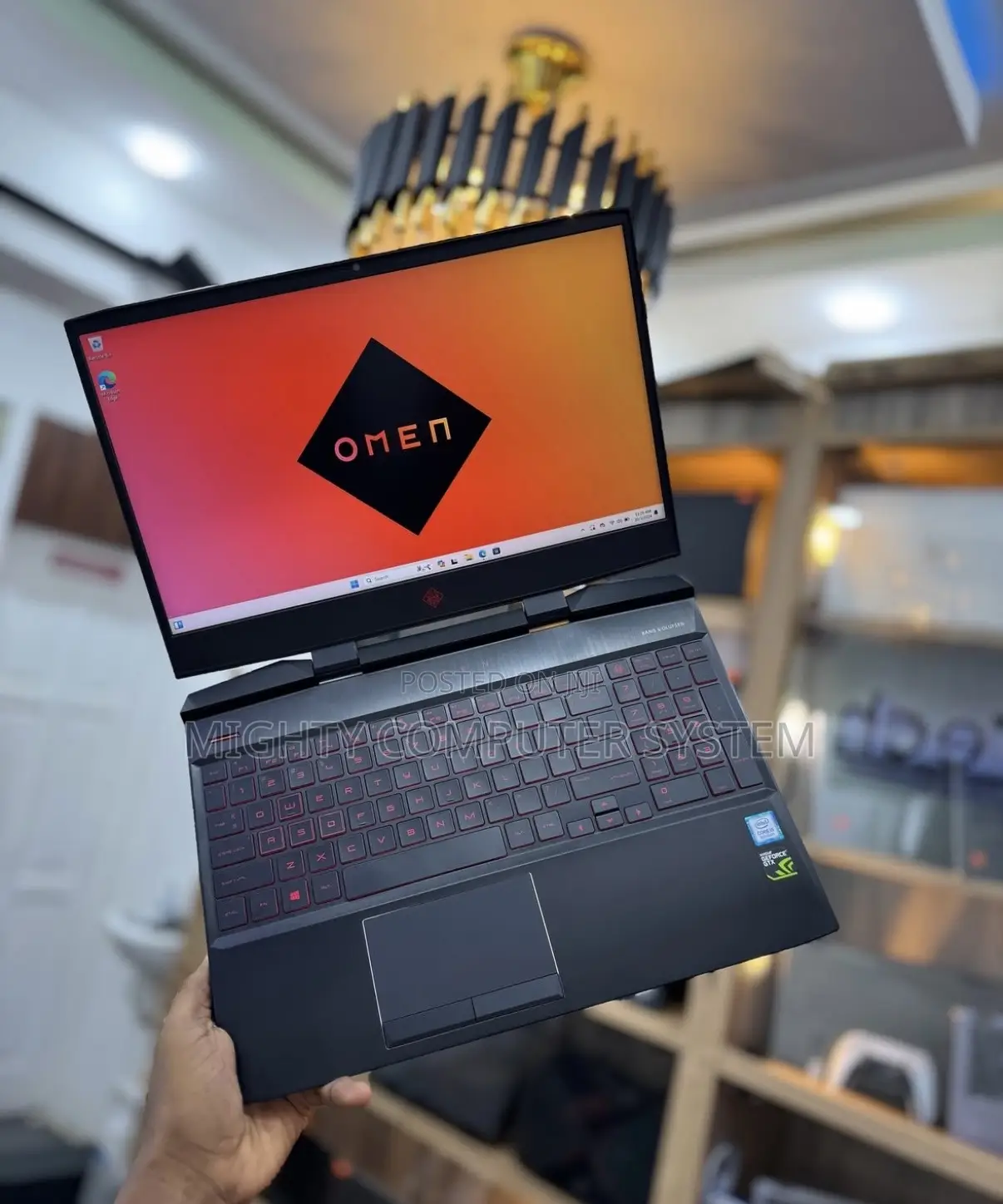 Laptop HP Omen 15 16GB Intel Core I7 HDD+SSD 512GB