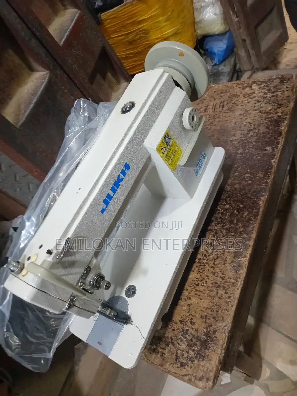 Industrial Jukh Straight Sewing Model 6150