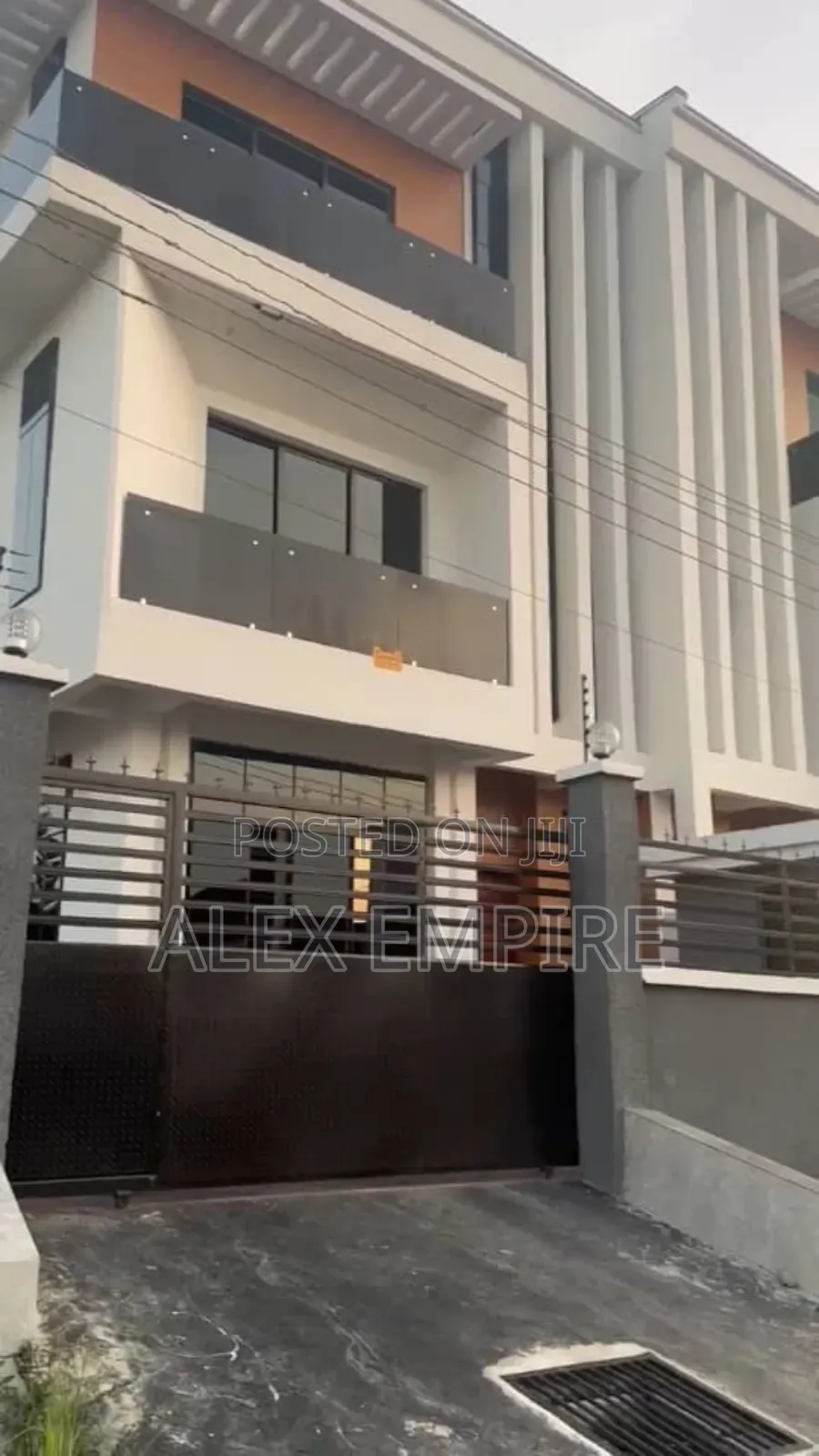5bdrm Duplex in Amuwo-Odofin for sale