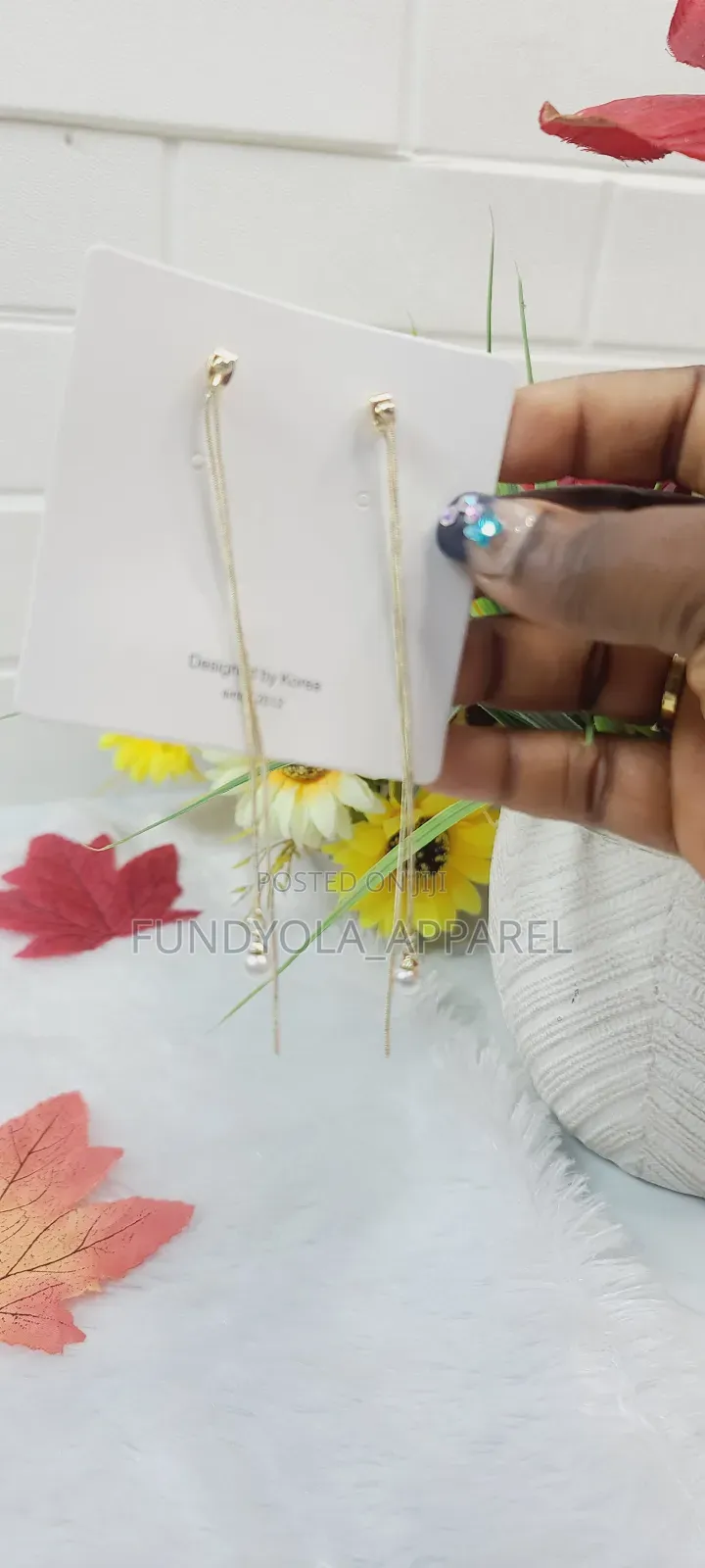 Female Light Weight Drop Earrings