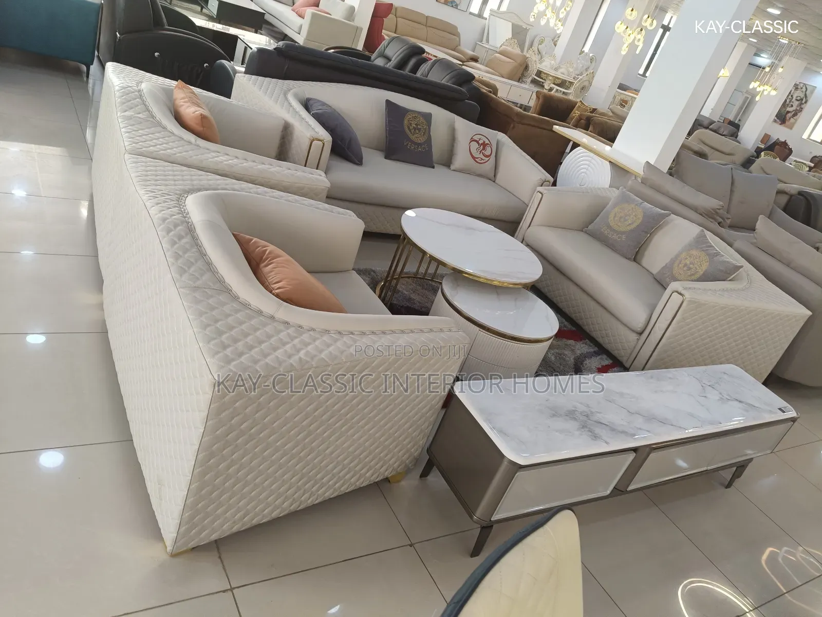 VERSACE Design Seven Setters Safa