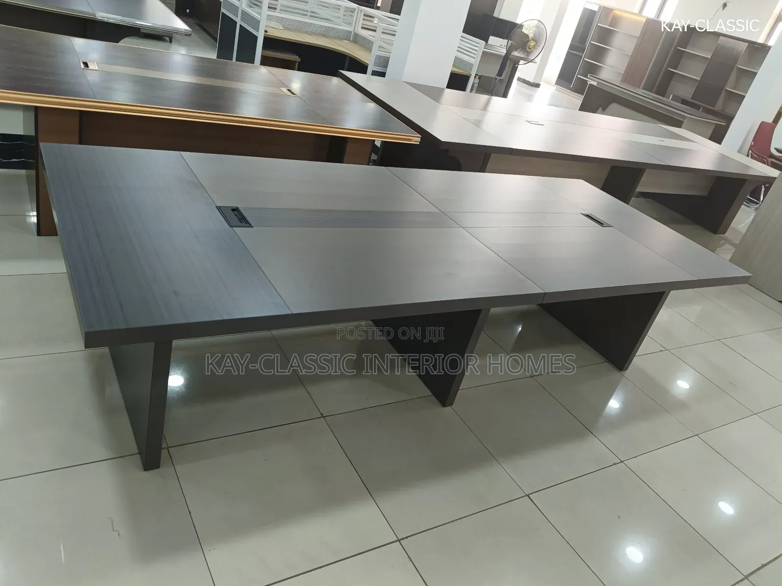 Ten (10) Setters Conference Desk