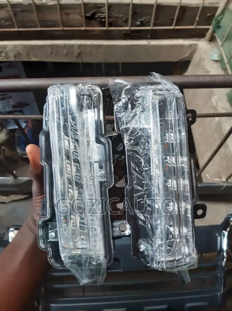 Replace Front Bumper for Mitsubishi Pajero 2013 Available