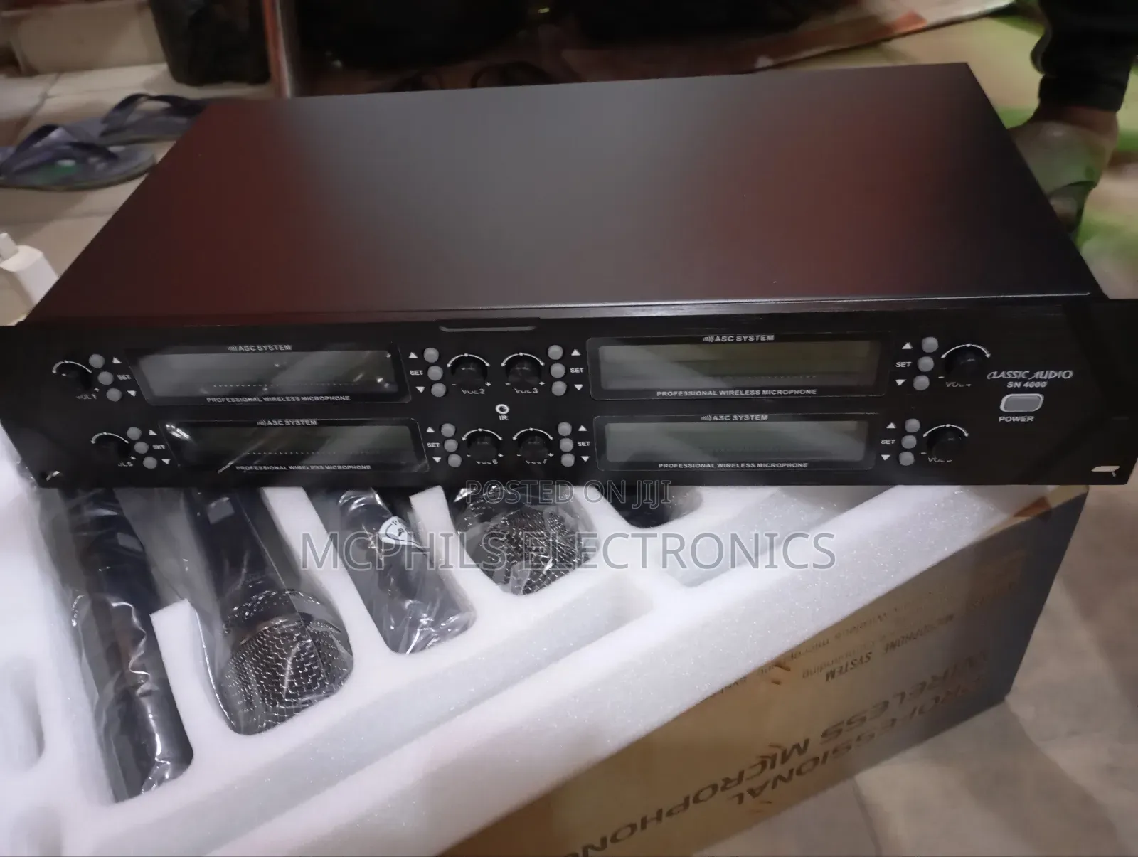 Classic Audio 8-Handheld Wireless Microphone System
