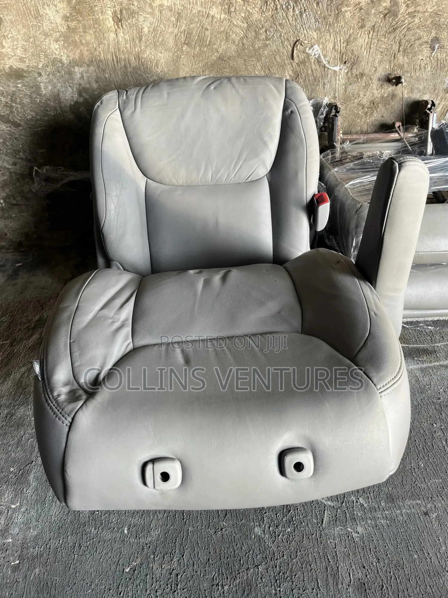 Complete Seat Toyota Sienna 2006