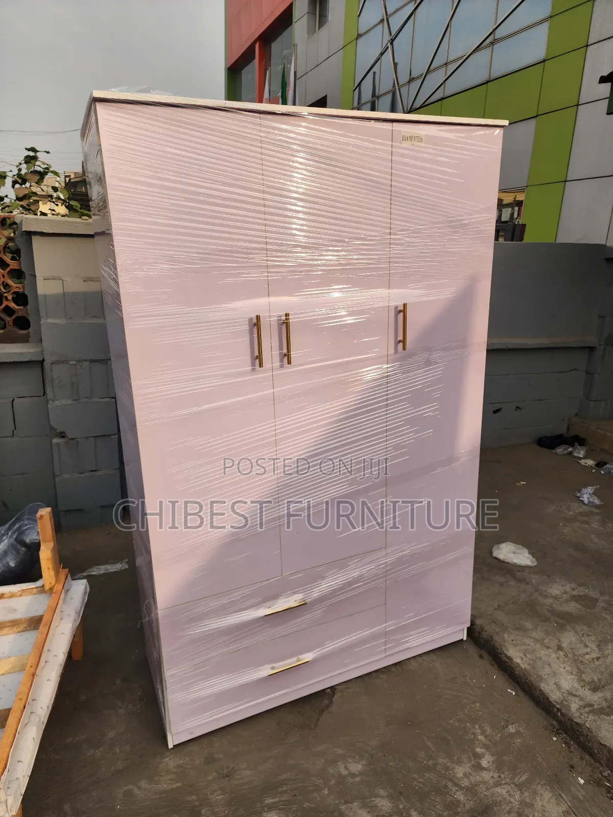 HDF Wooden Wardrobe