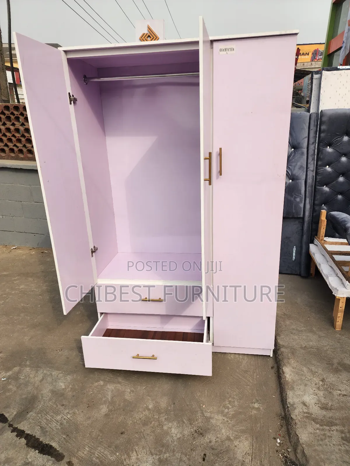 High Quality Three Door Wardrobe Made With HDF Wood