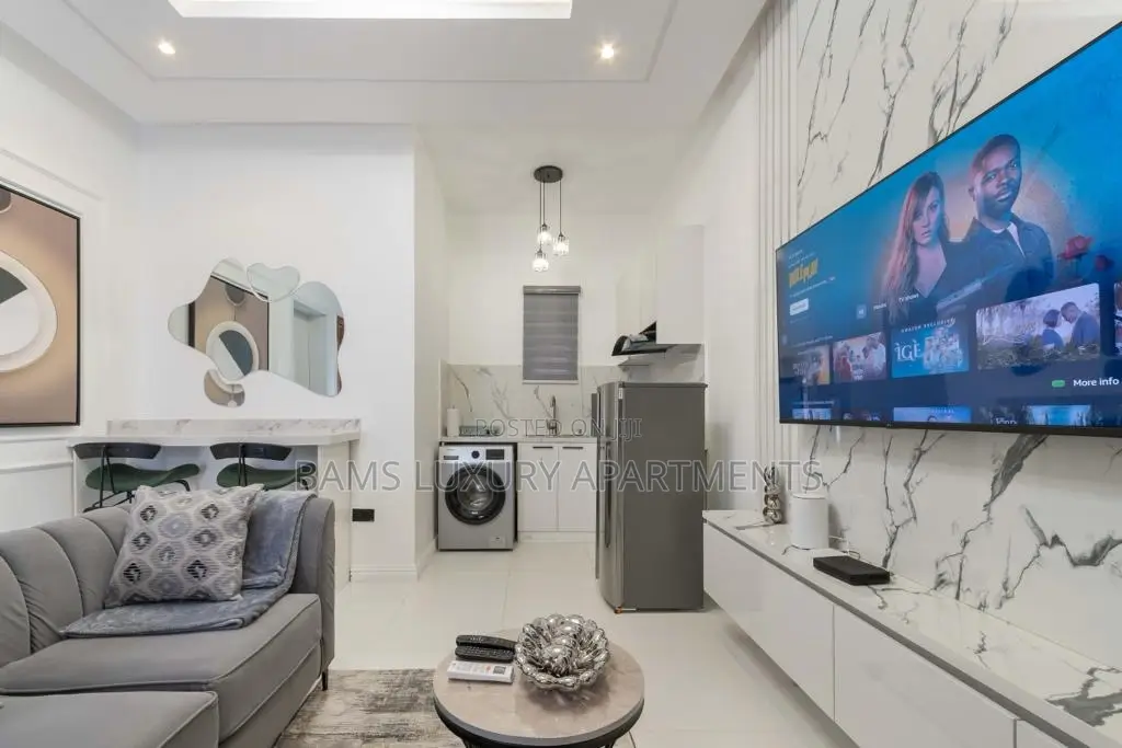 Premium 1 Bedroom With Pool and Gym at Ikate Platinum Way