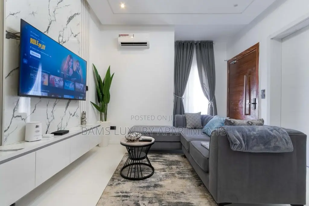 Premium 1 Bedroom With Pool and Gym at Ikate Platinum Way
