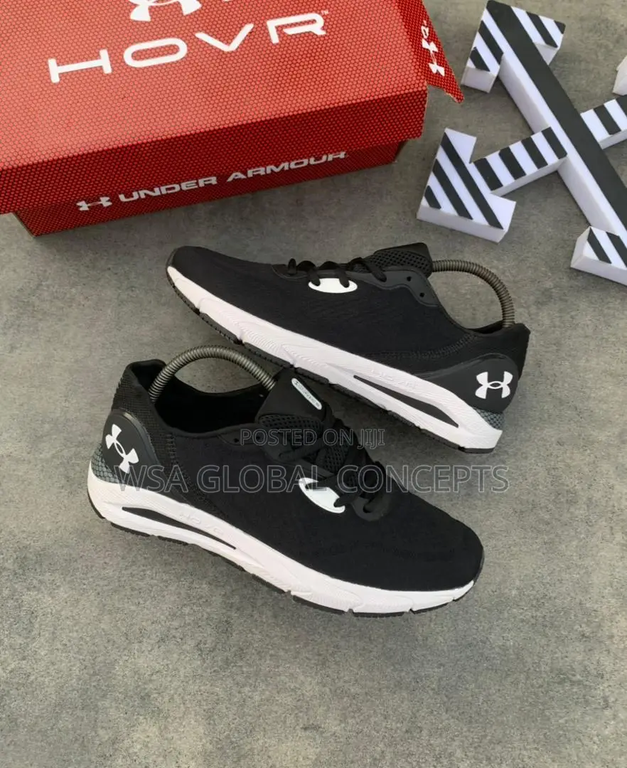 Under Armour HOVR Sonic 5 Running Black White Sneakers