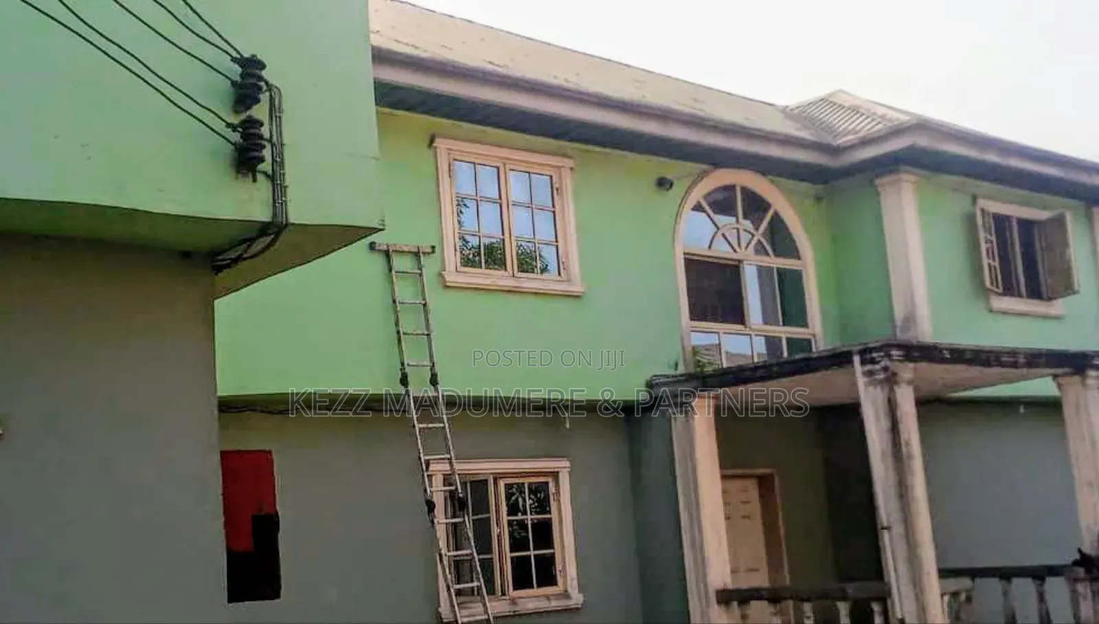 4bdrm Duplex in Off Sars Road, Port for sale