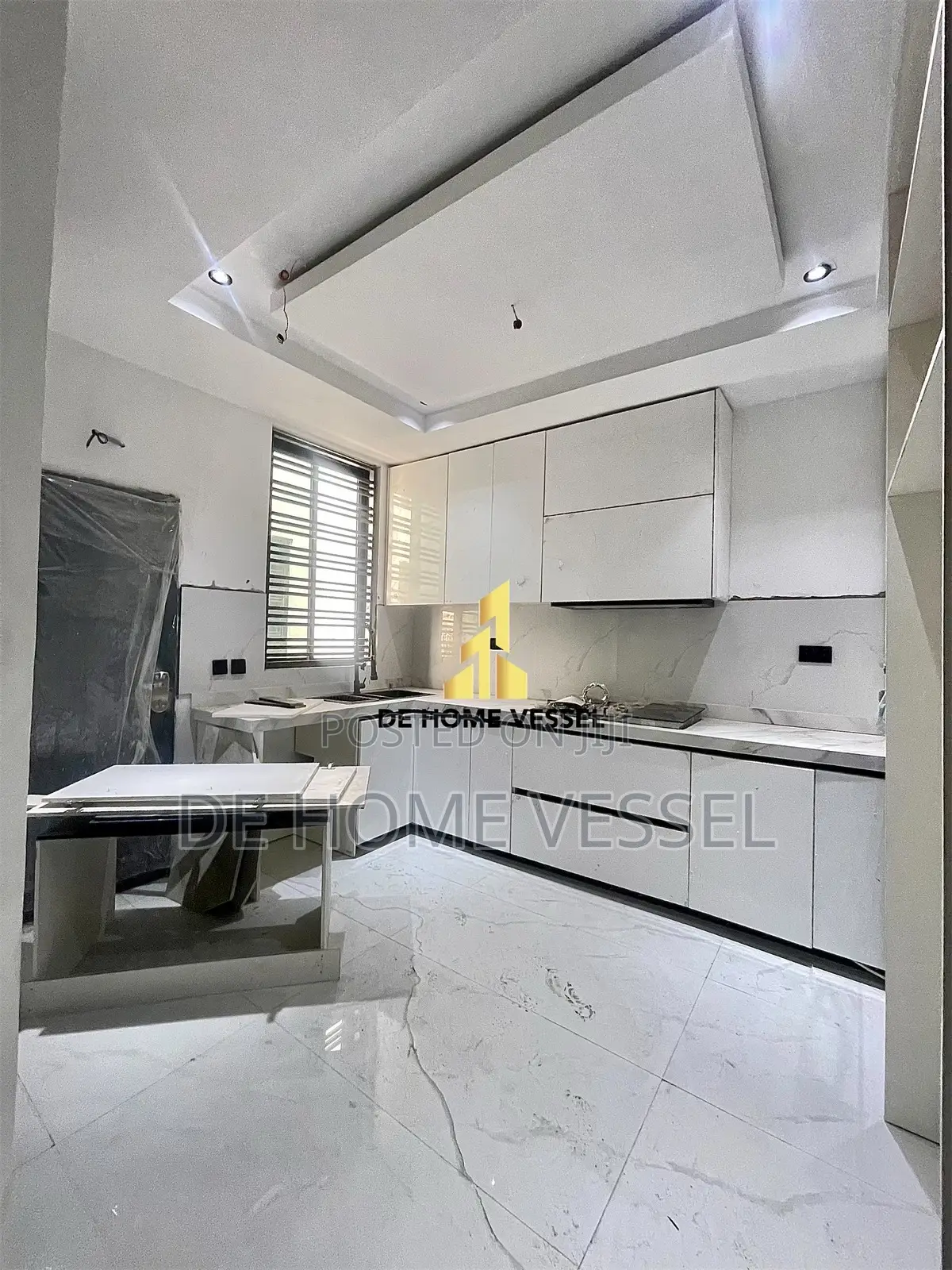4bdrm Townhouse/Terrace in Ikoyi for Sale