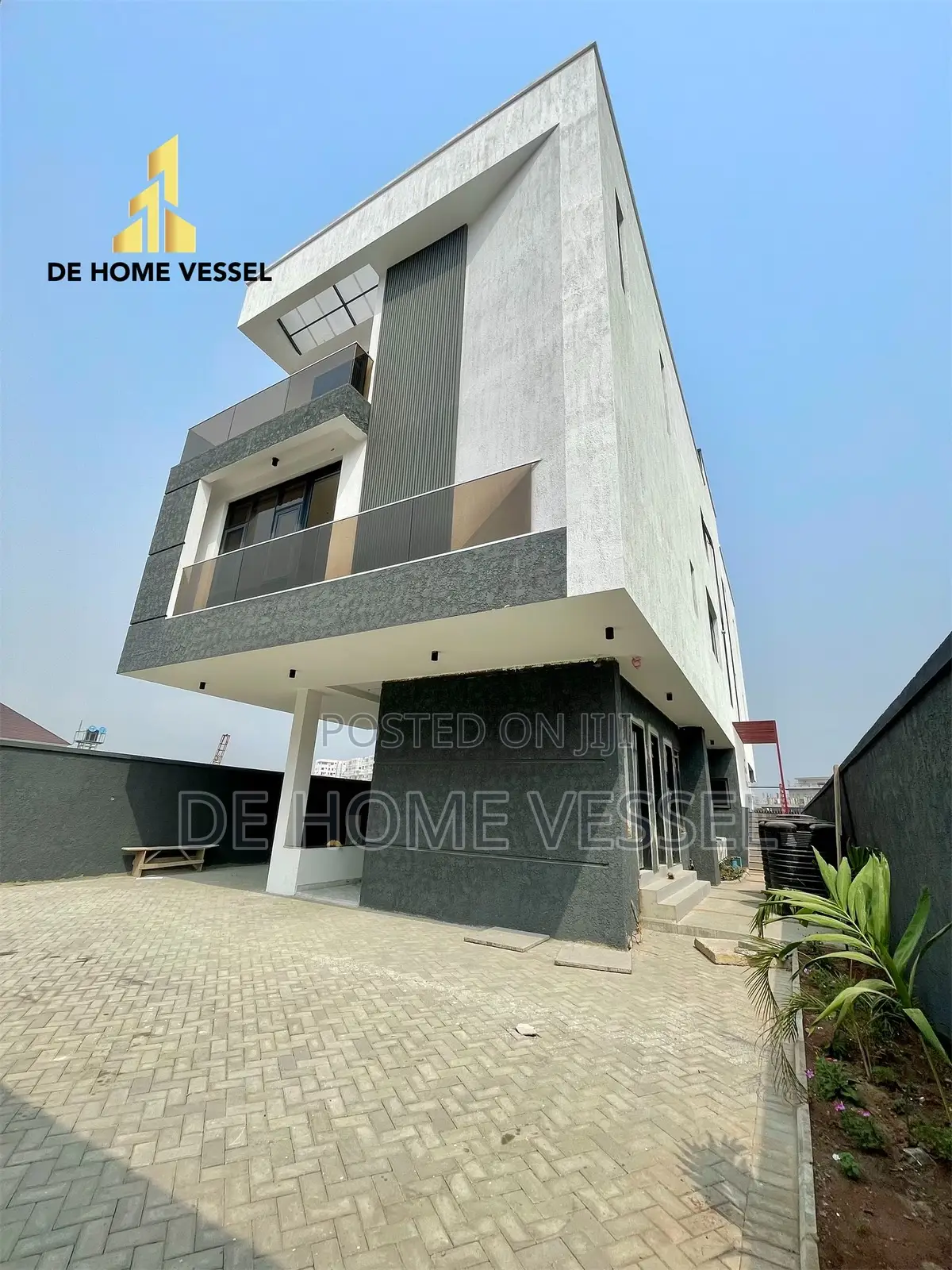 5bdrm Duplex in Ikoyi for sale
