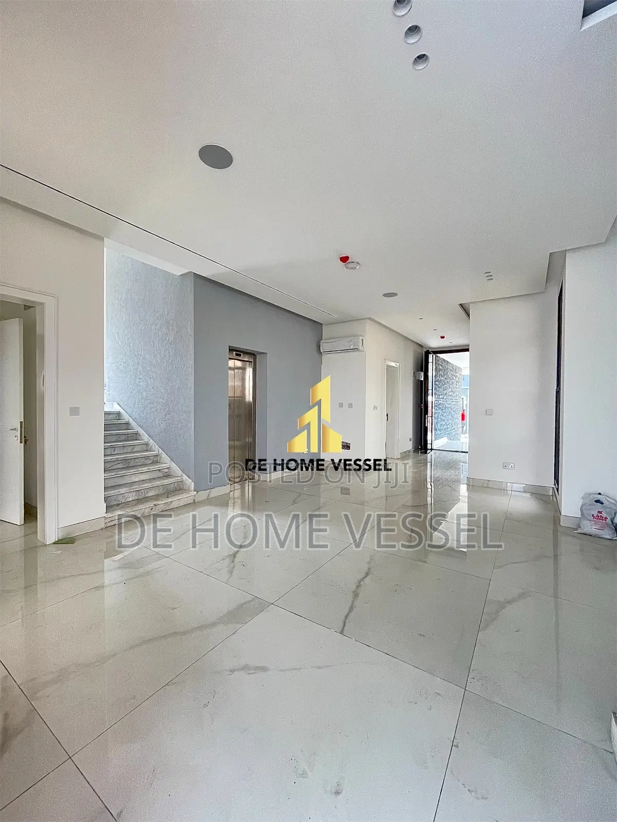5bdrm Duplex in Ikoyi for sale