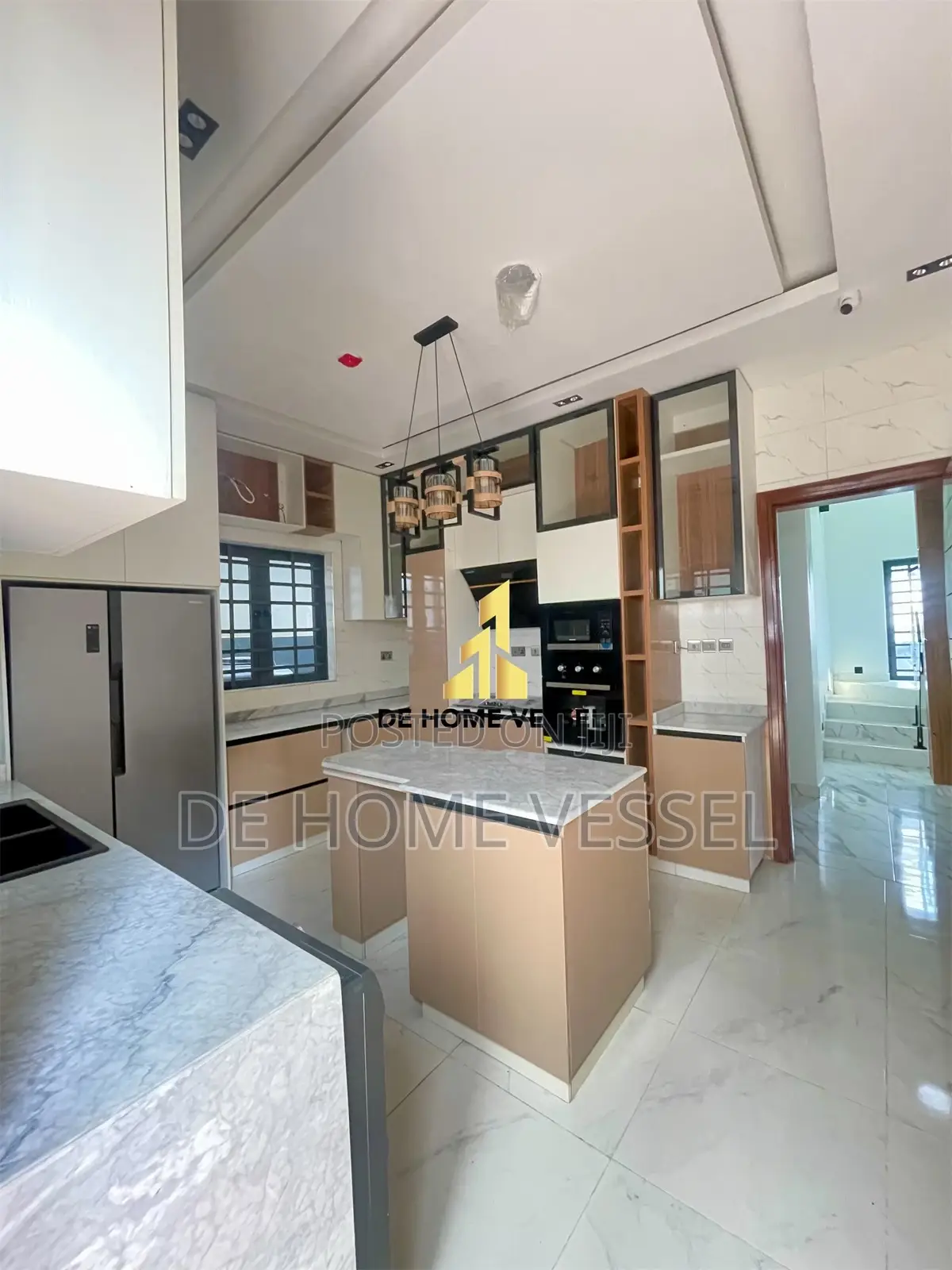 5bdrm Duplex in Ikate for sale