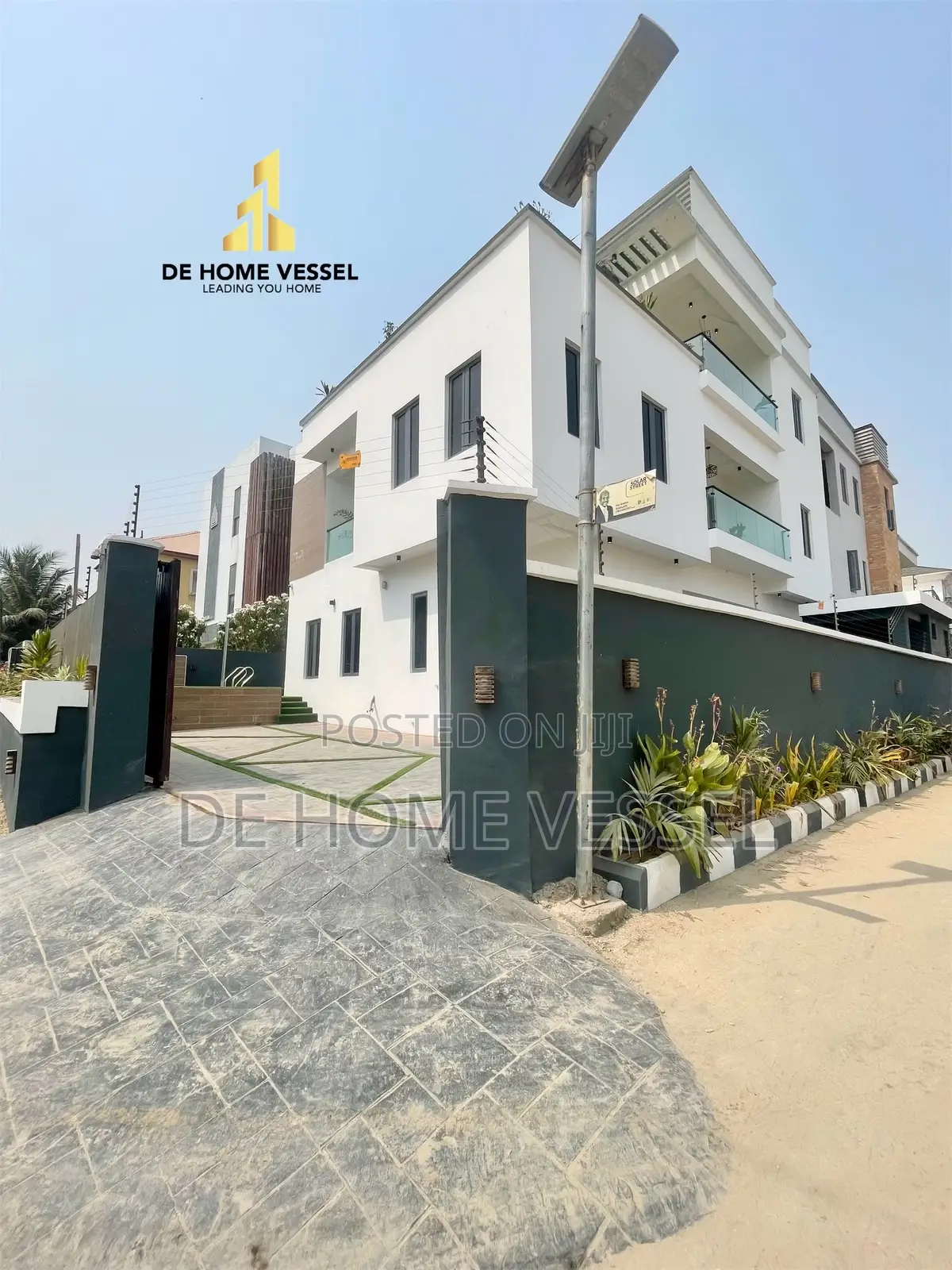 5bdrm Duplex in Ikate for sale