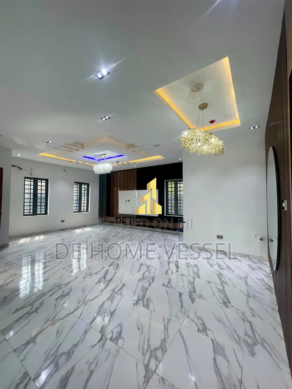 5bdrm Duplex in Ikate for sale