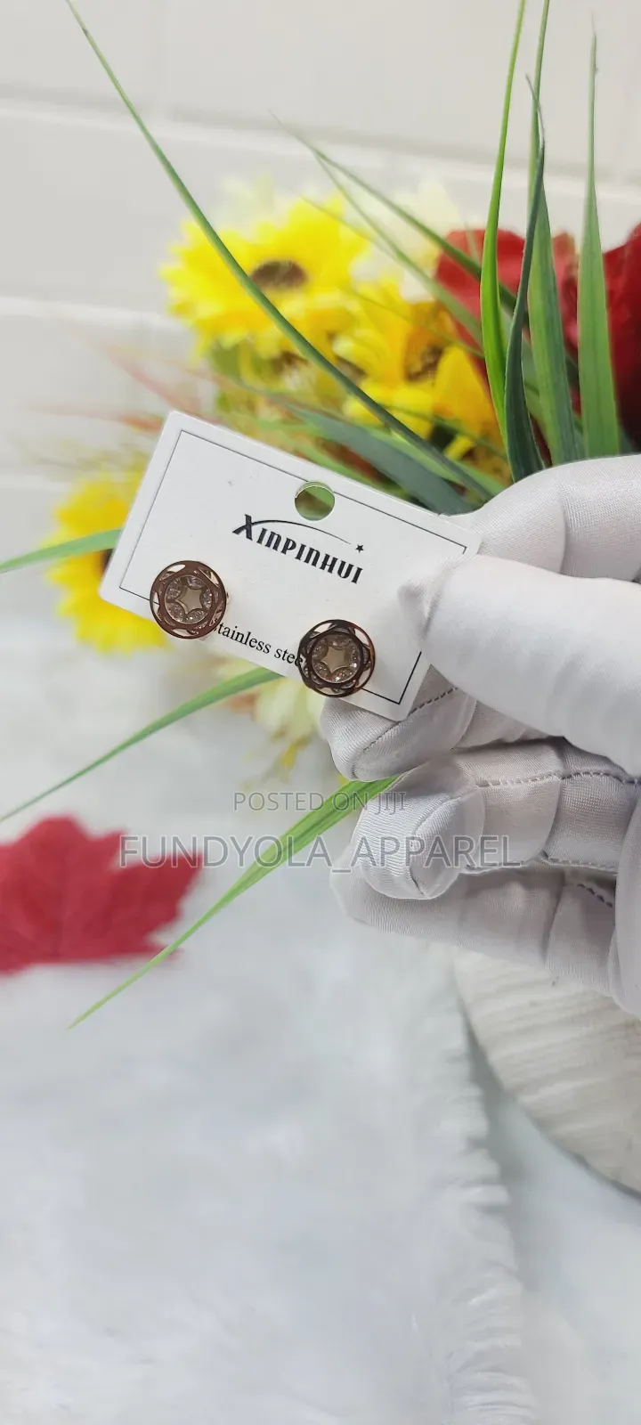 Female SIMPLE Earrings