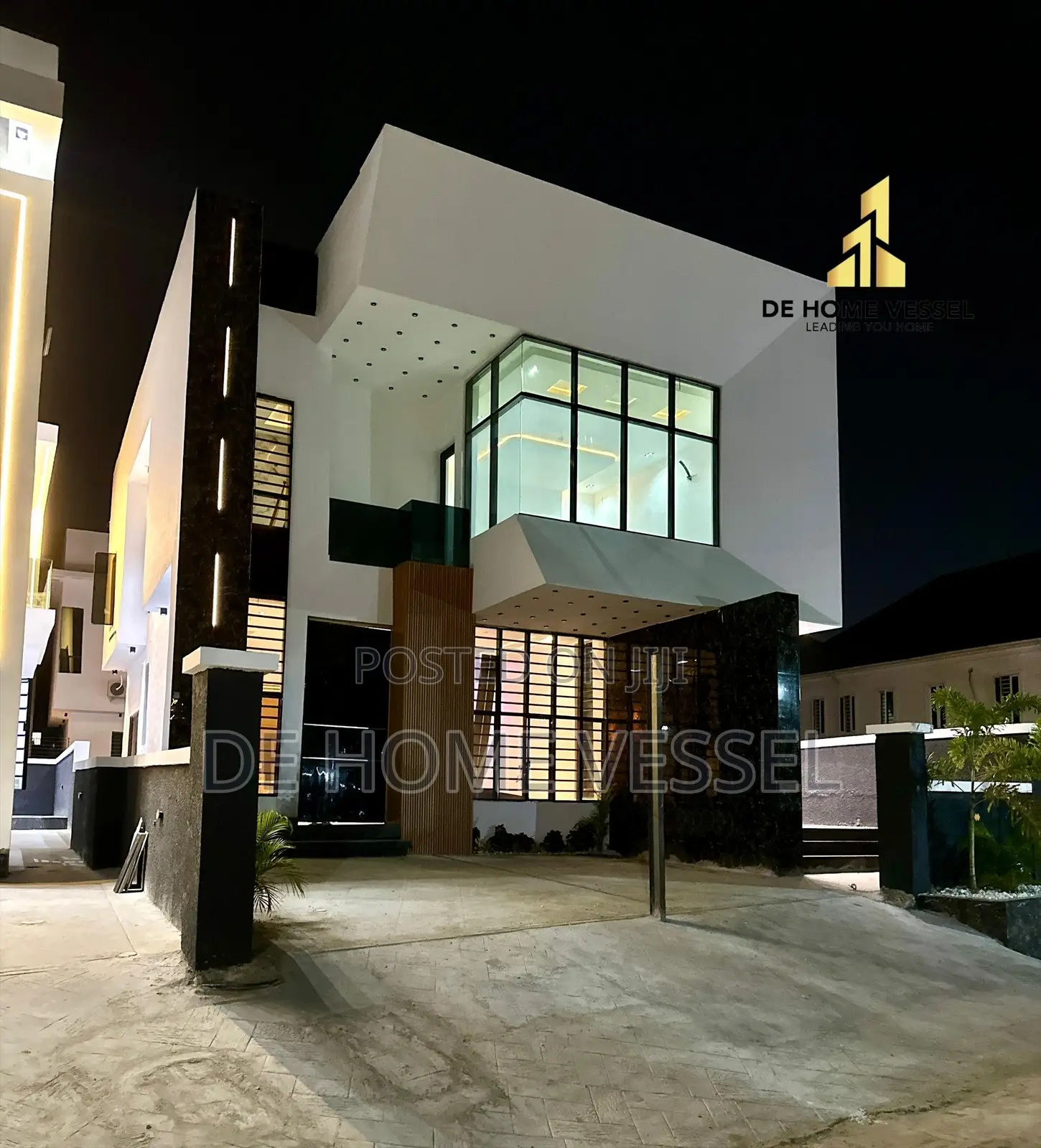 4bdrm Duplex in Lekki for sale