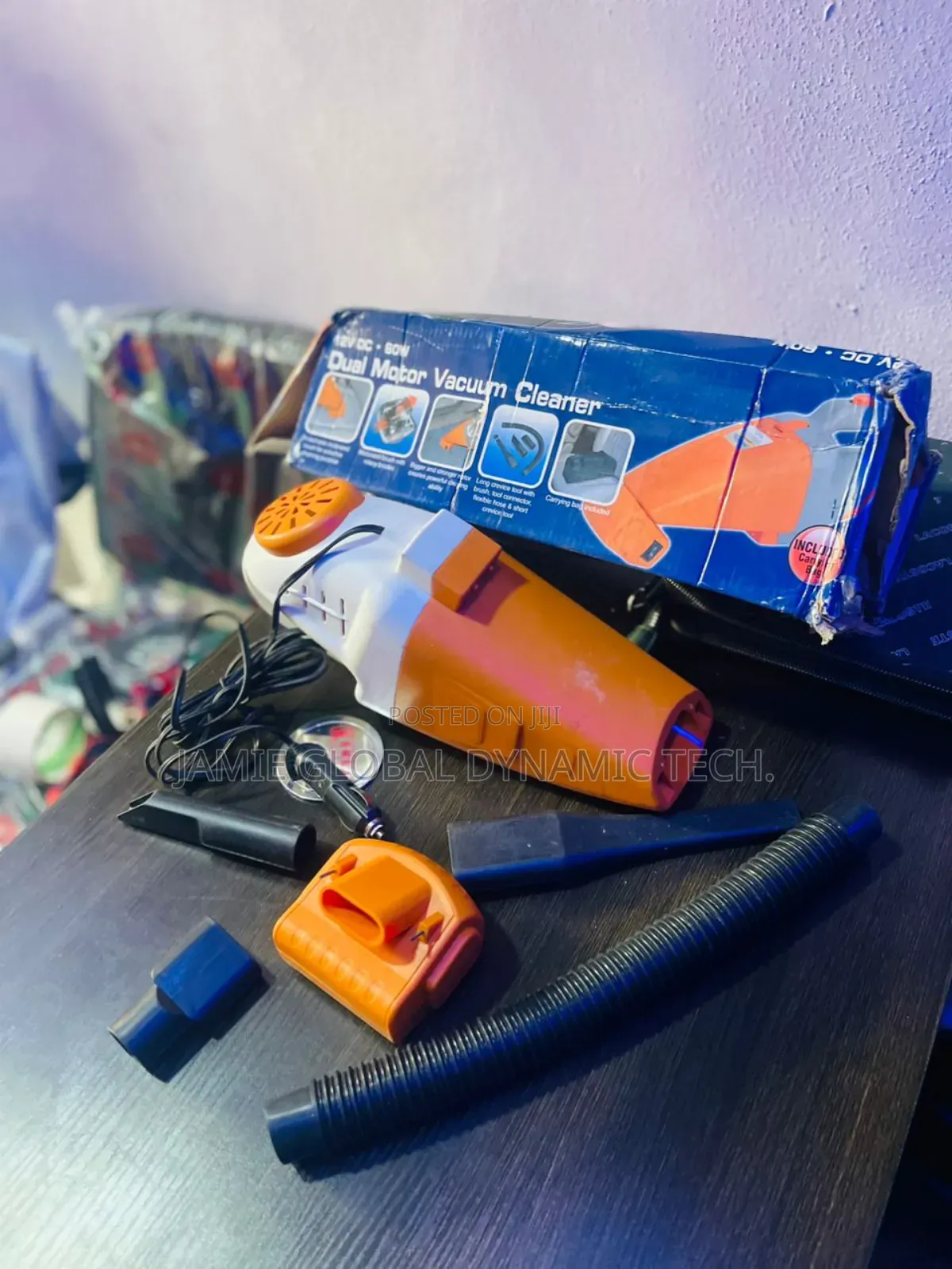 Dual Motor Vacuum Cleaner