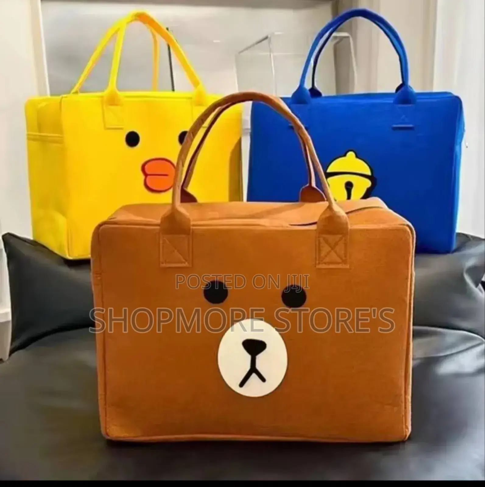 Carton Traveling Hand Bag