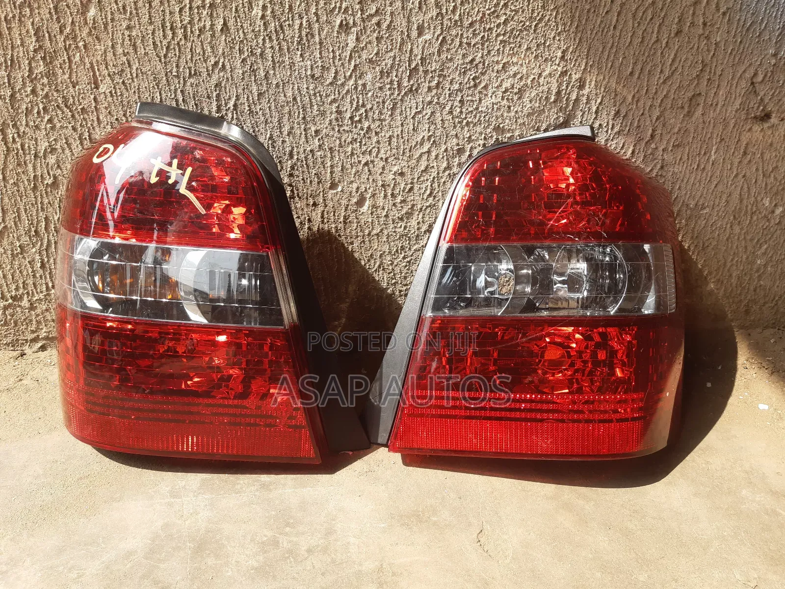 Backlight for Toyota Highlander 2005