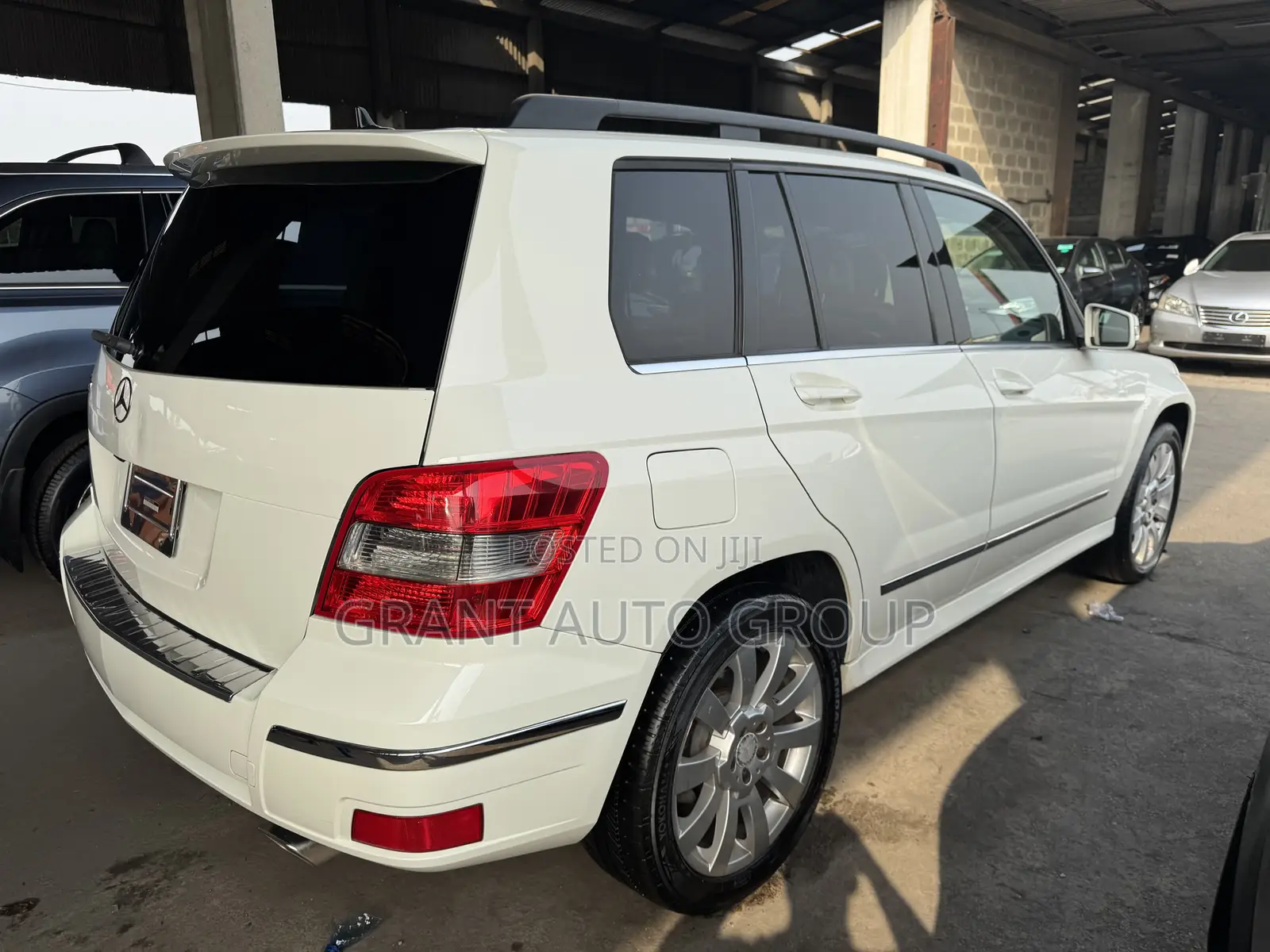 Mercedes-Benz GLK-Class 350 2011 White