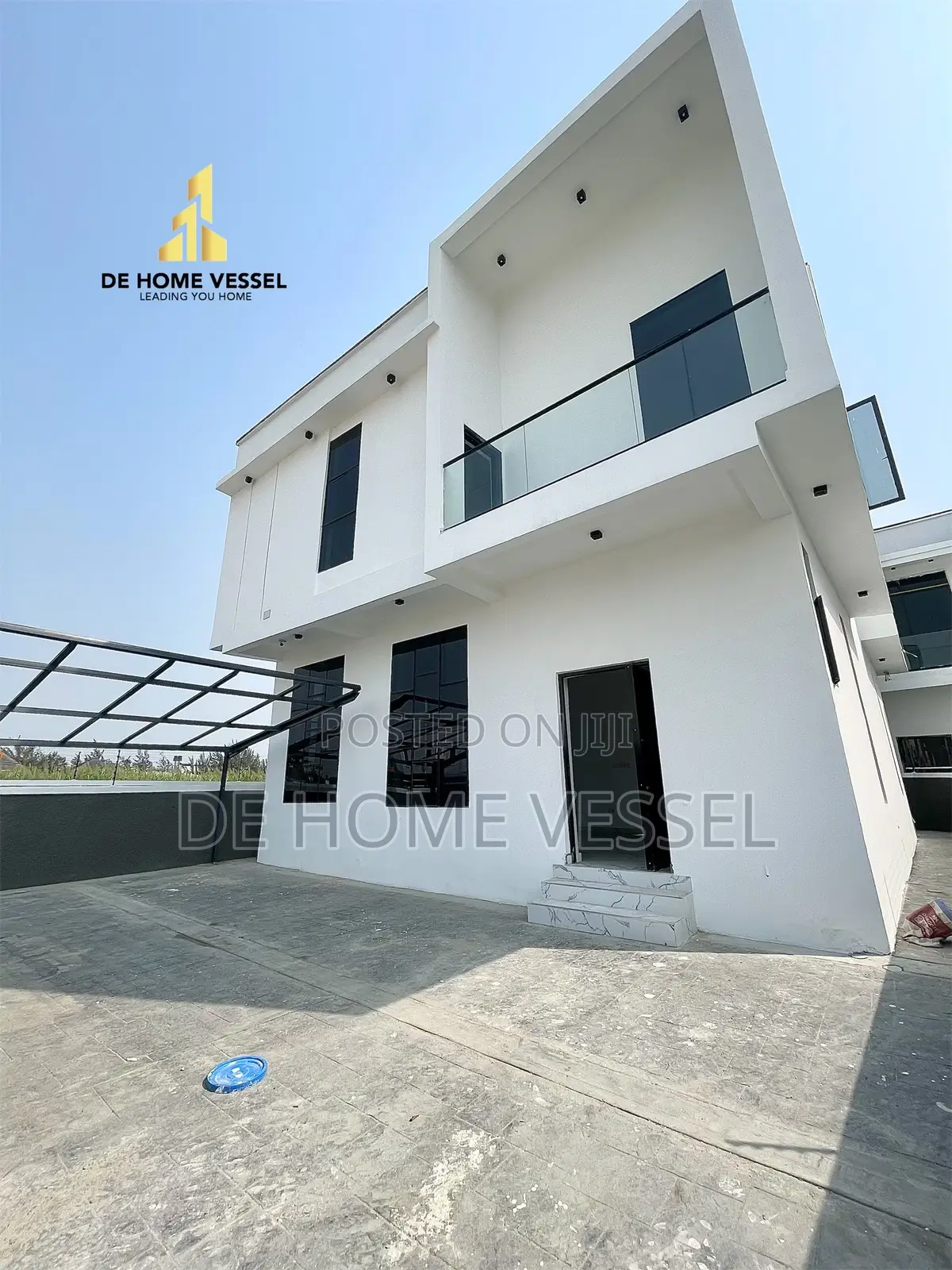 5bdrm Duplex in Lekki for sale