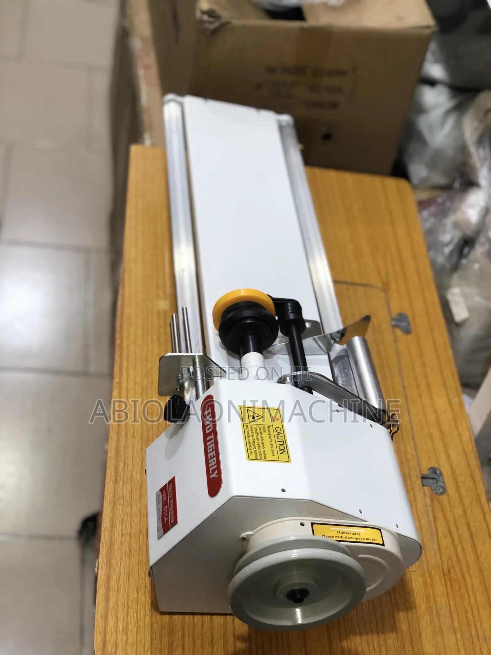 Bayers Cloth Rib Cutter Fabric Strip Cutting Machine 801a