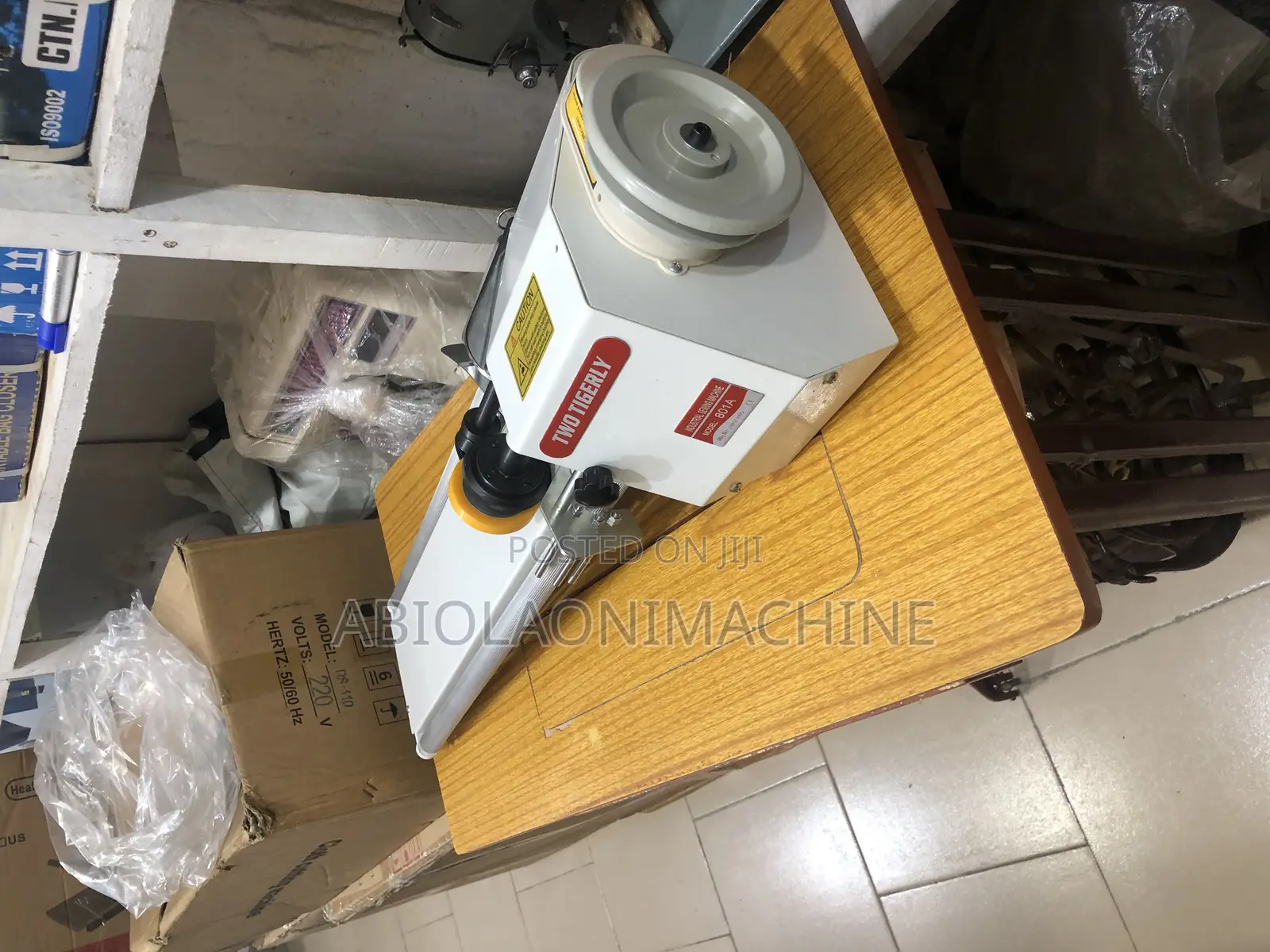 Bayers Cloth Rib Cutter Fabric Strip Cutting Machine 801a