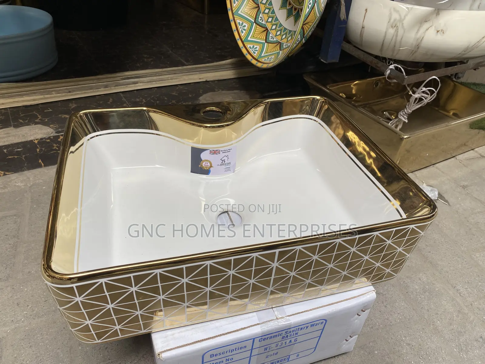 White and Gold Pedicure Basin
